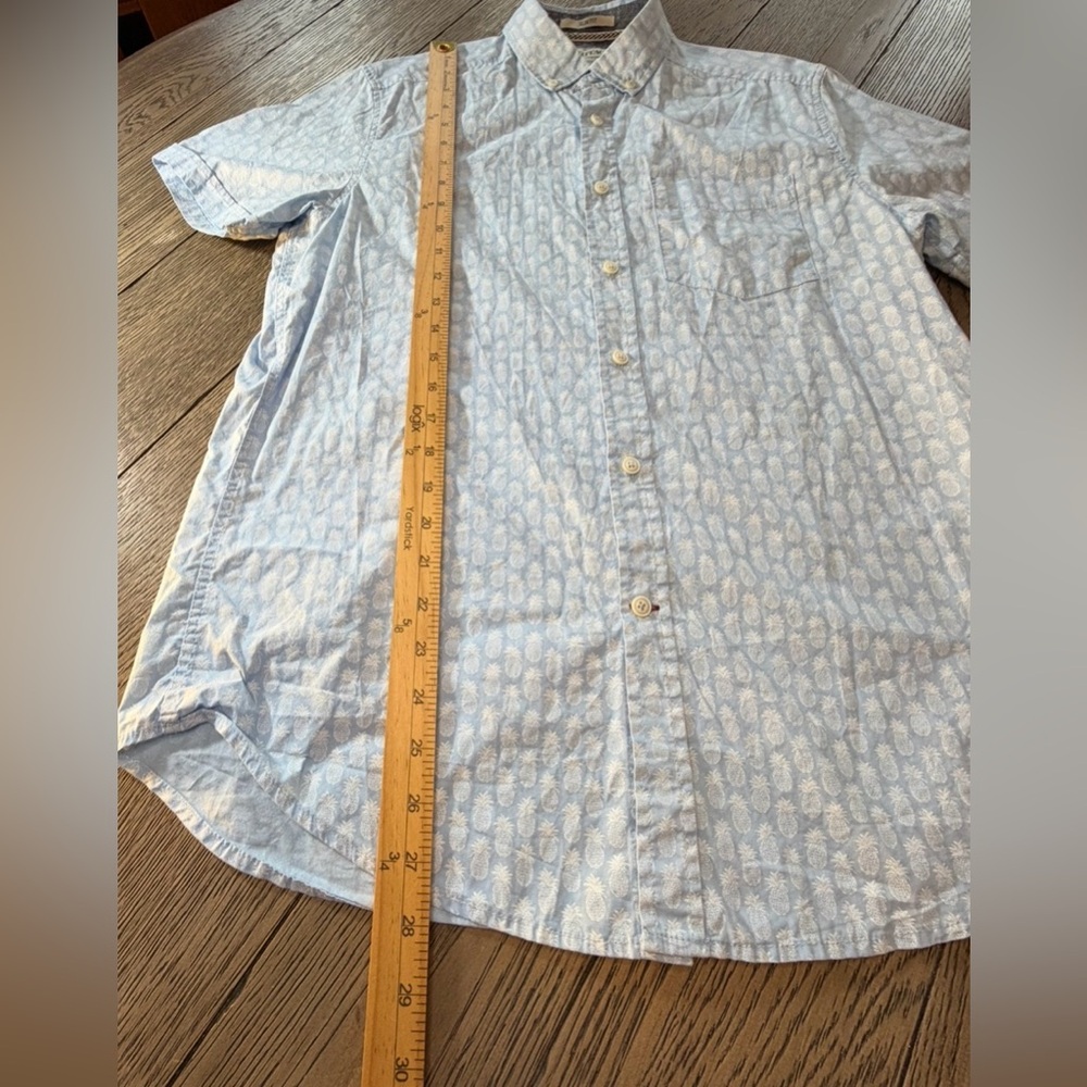 Heritage 1981 Light Blue W/ White  Pineapple  Patterned Shirt - Picture 6 of 8